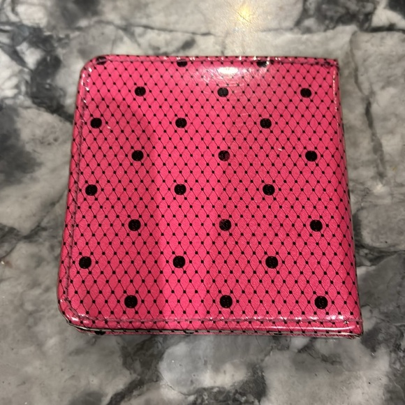 Victoria’s Secret Mirror - Picture 3 of 3